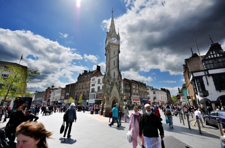 Where can i buy Magic Mushrooms in Leicester